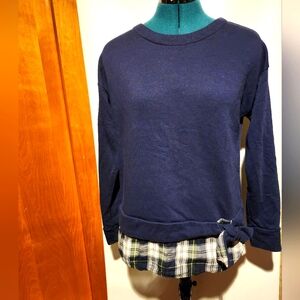 Lightly Used Izod Top, Size Small Petite